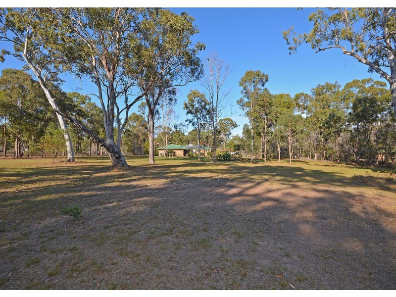 49 Raintree Ave, Burrum Heads QLD 4659