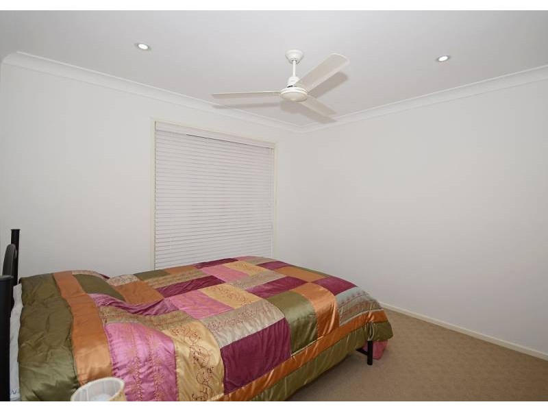 62 Kingfisher Pde, Toogoom QLD 4655