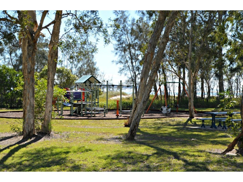 149 Burrum Street, Burrum Heads QLD 4659