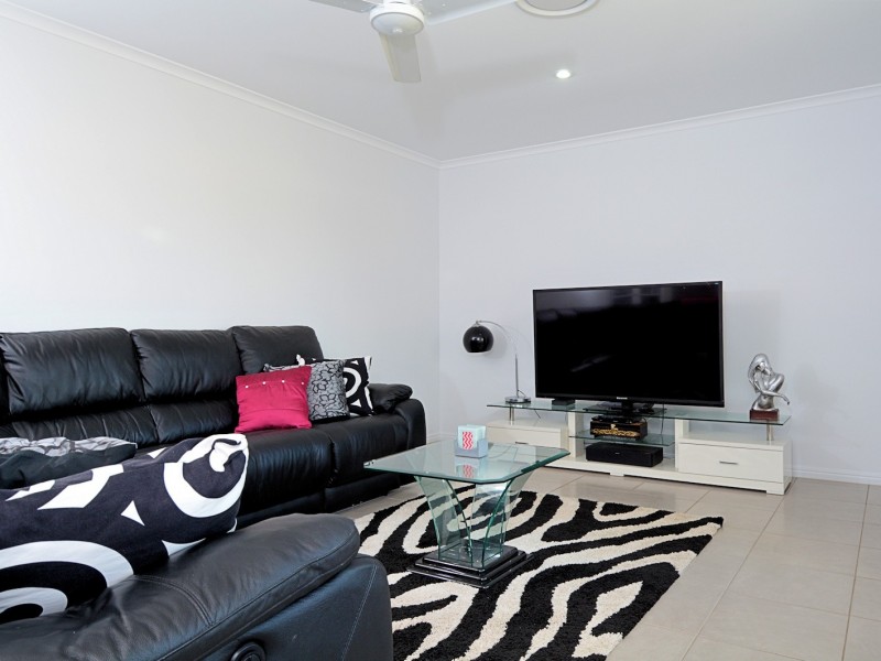 15 Seashore Way, Toogoom QLD 4655