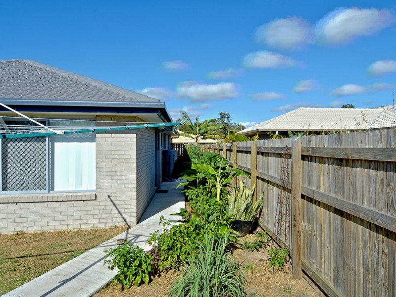 15 Seashore Way, Toogoom QLD 4655