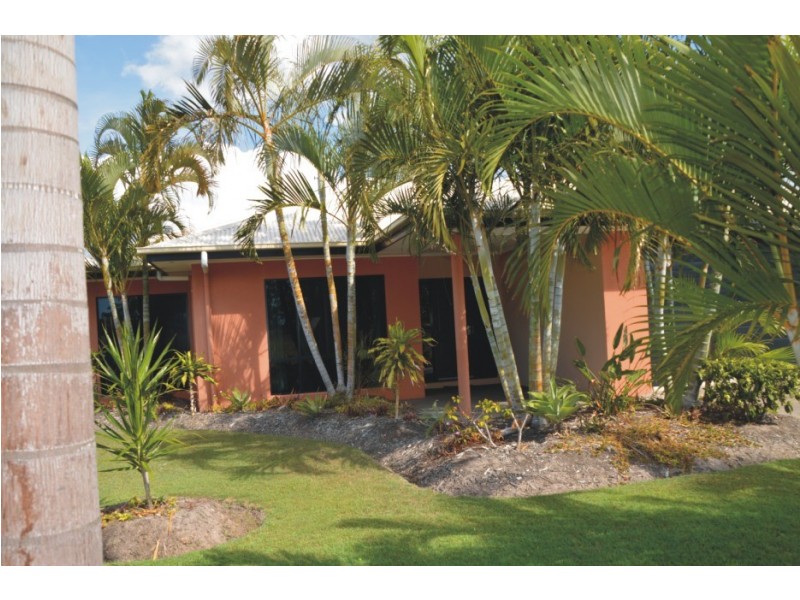 33 Traviston Way, Burrum Heads QLD 4659