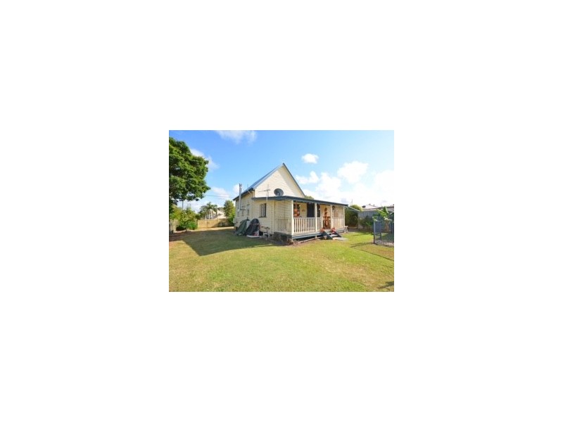 10 Crawford Street, Torbanlea QLD 4662