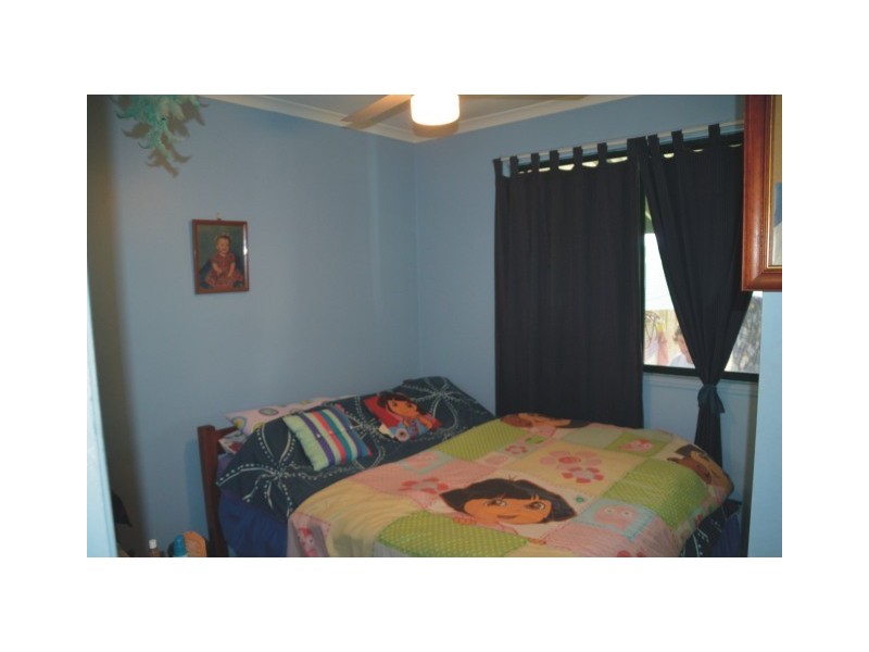 7 White St, Howard QLD 4659