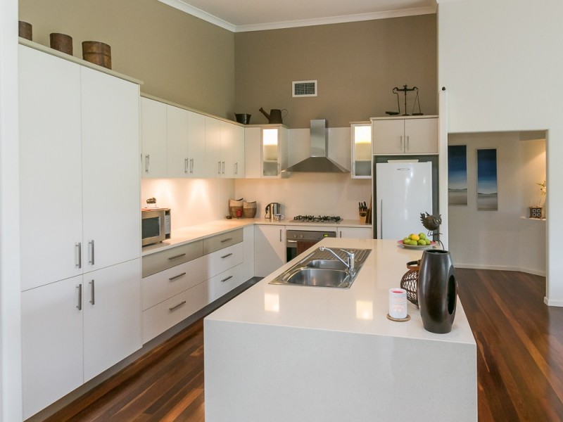 54 Traviston Way, Burrum Heads QLD 4659