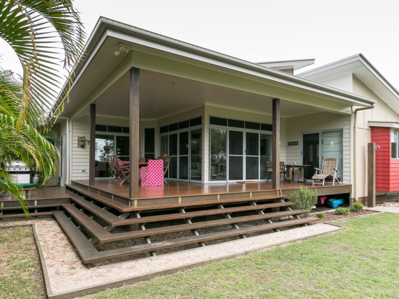 54 Traviston Way, Burrum Heads QLD 4659