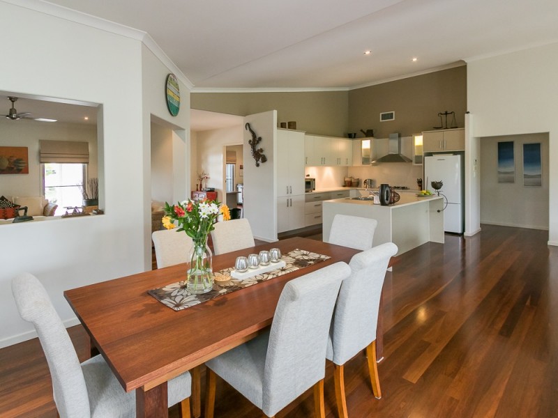 54 Traviston Way, Burrum Heads QLD 4659