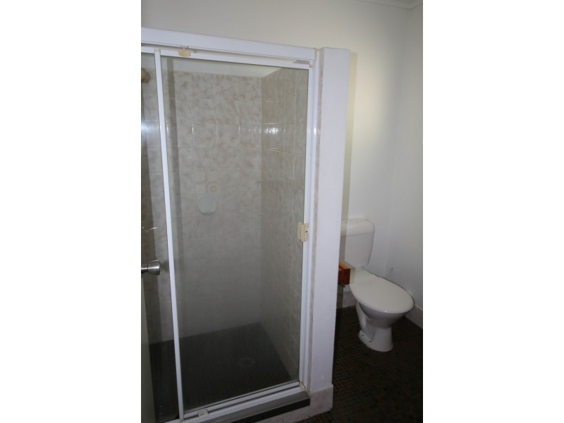 90 (Unit) Burrum Street, Burrum Heads QLD 4659