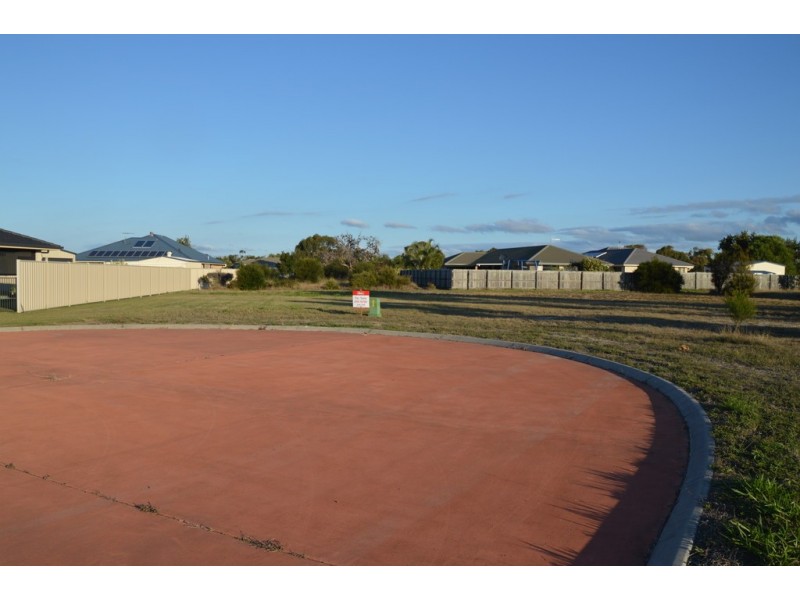 14 Tulipwood Drive, Burrum Heads QLD 4659