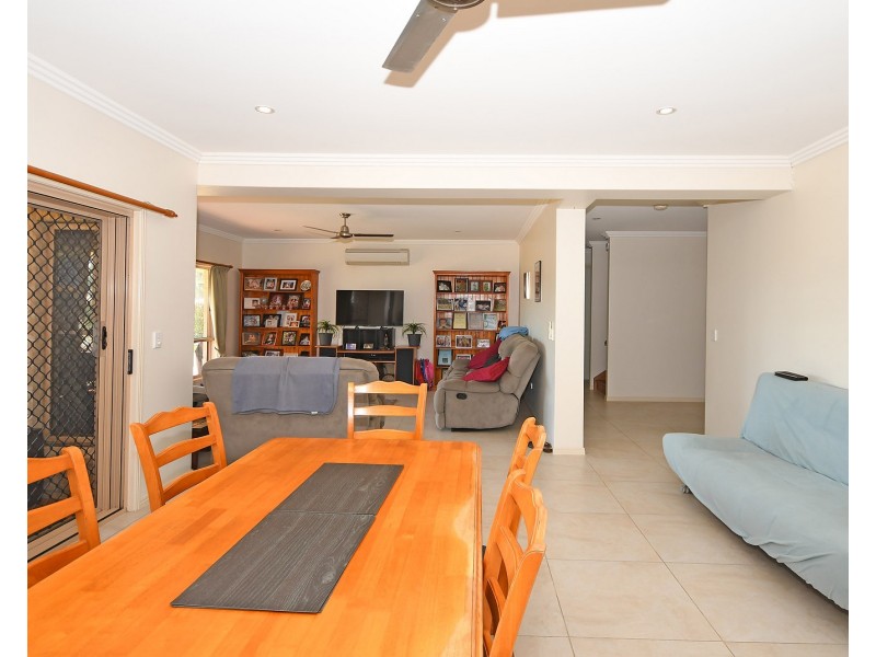 37 BARRAMUNDI DRIVE, Burrum Heads QLD 4659