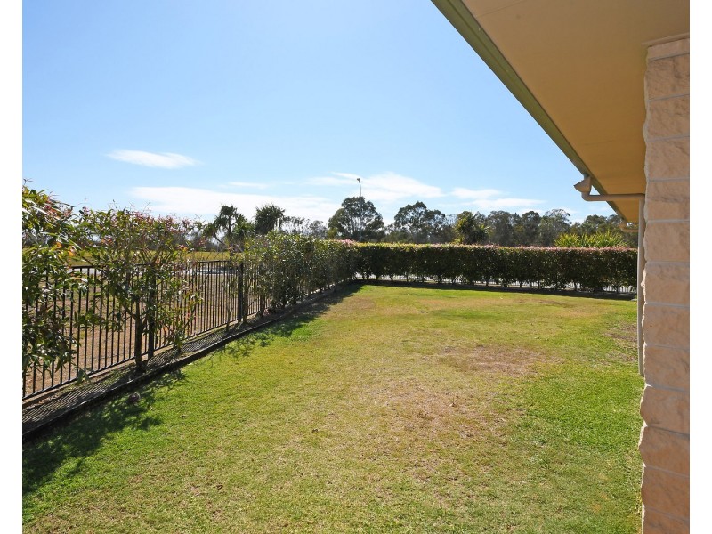 37 BARRAMUNDI DRIVE, Burrum Heads QLD 4659