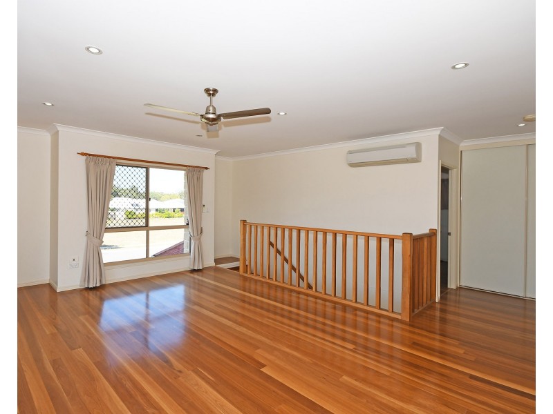 37 BARRAMUNDI DRIVE, Burrum Heads QLD 4659
