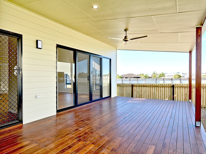 16 Cheellii Crt, Burrum Heads QLD 4659