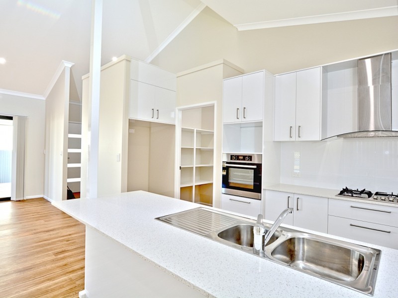 16 Cheellii Crt, Burrum Heads QLD 4659