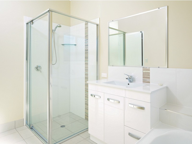 16 Cheellii Crt, Burrum Heads QLD 4659