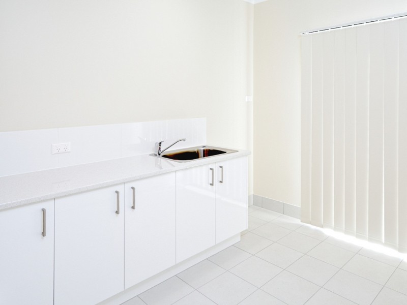 16 Cheellii Crt, Burrum Heads QLD 4659