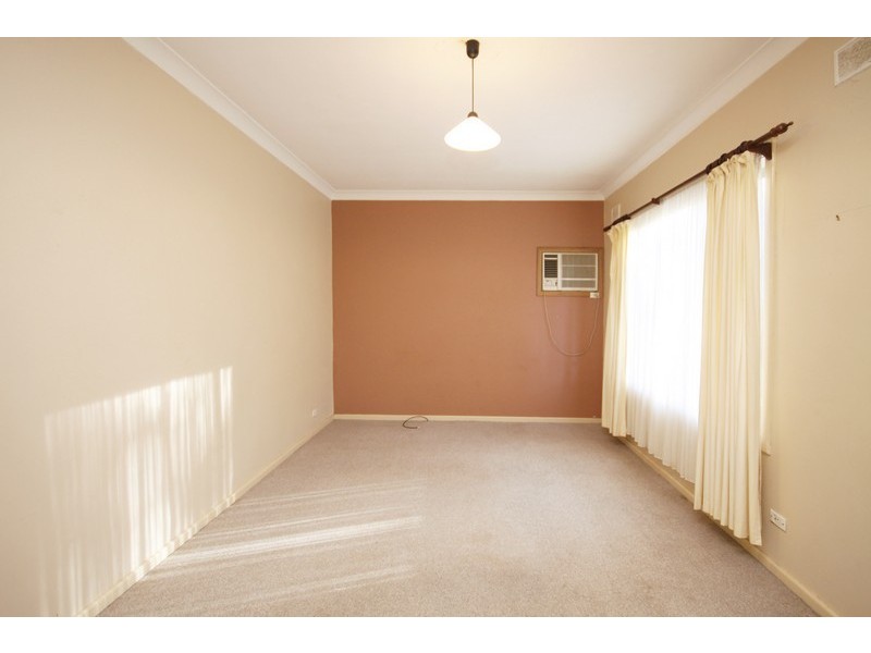 32 Kentish Road, Elizabeth Downs SA 5113