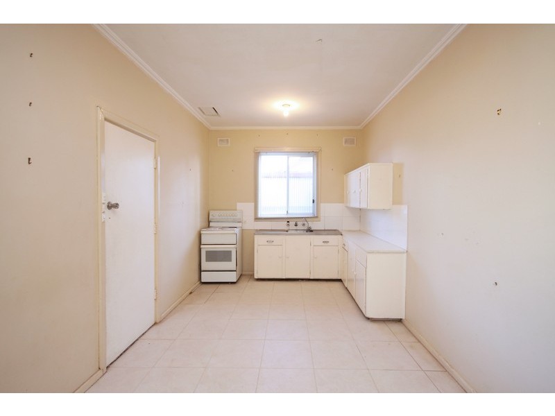 32 Kentish Road, Elizabeth Downs SA 5113