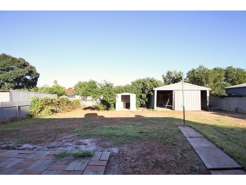32 Kentish Road, Elizabeth Downs SA 5113