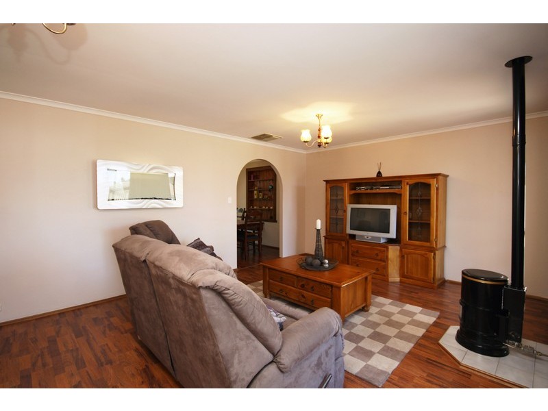 4  The Glade, Andrews Farm SA 5114