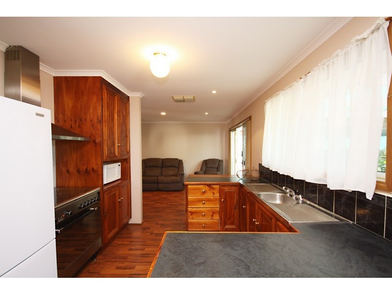 4  The Glade, Andrews Farm SA 5114