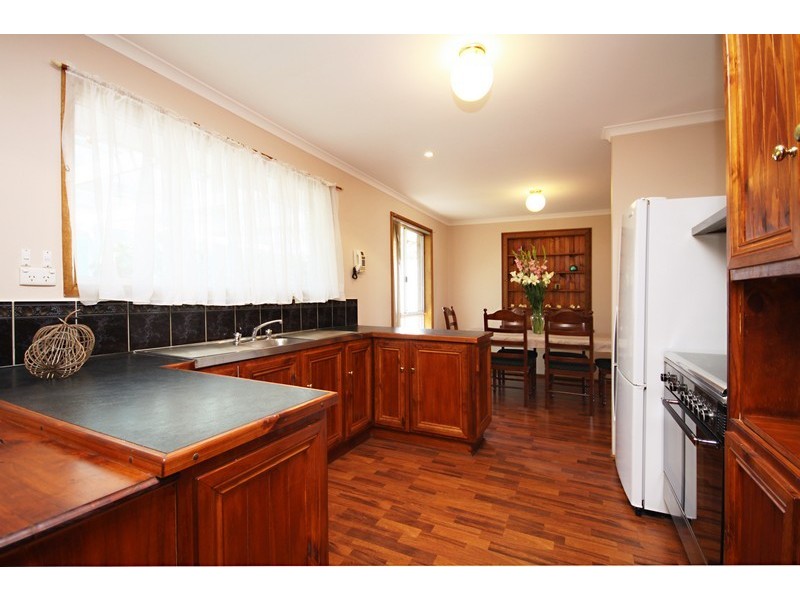 4  The Glade, Andrews Farm SA 5114