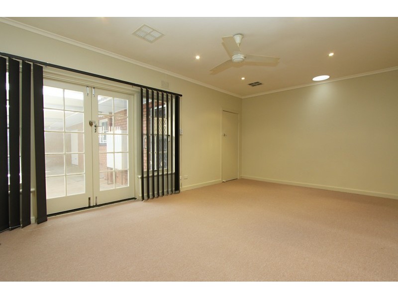 10 Ashfield Road, Elizabeth SA 5112