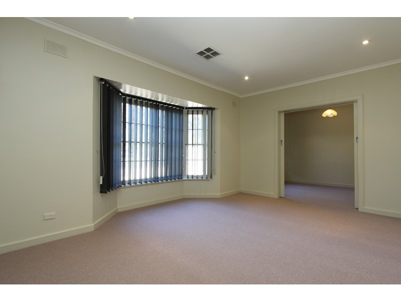 10 Ashfield Road, Elizabeth SA 5112