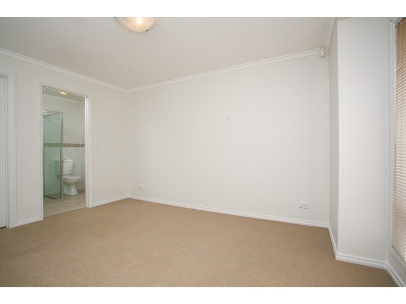 1 Strathaird Court, Smithfield SA 5114