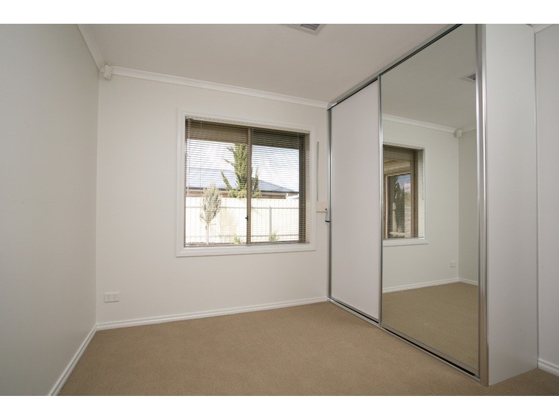 1 Strathaird Court, Smithfield SA 5114