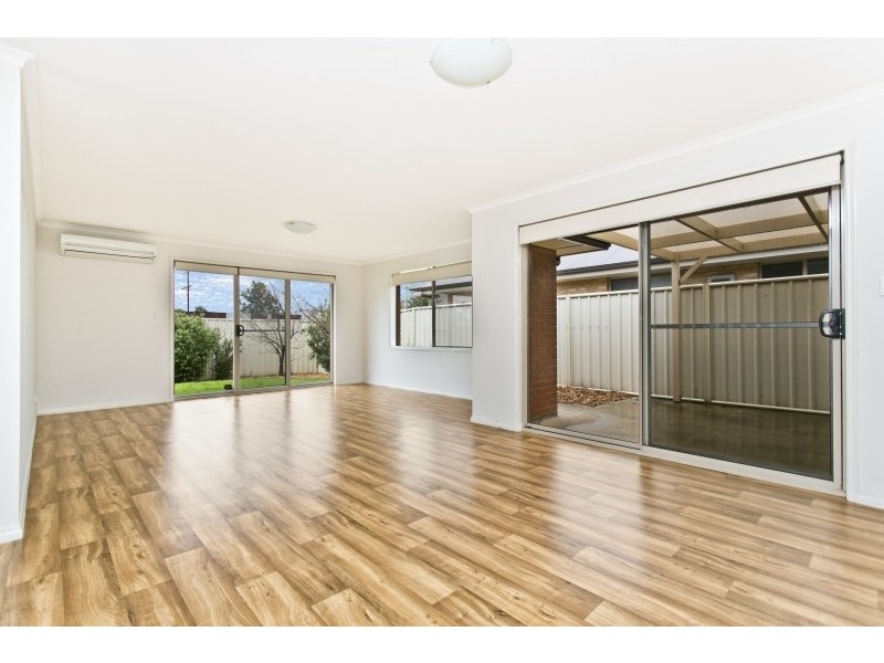 40 Strathaird Boulevard, Smithfield SA 5114