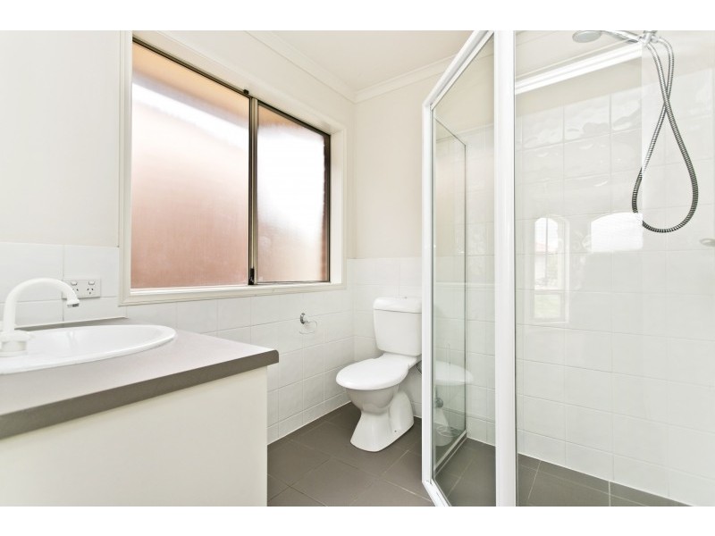 40 Strathaird Boulevard, Smithfield SA 5114