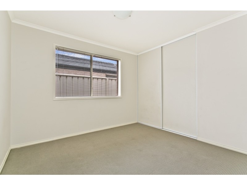 40 Strathaird Boulevard, Smithfield SA 5114