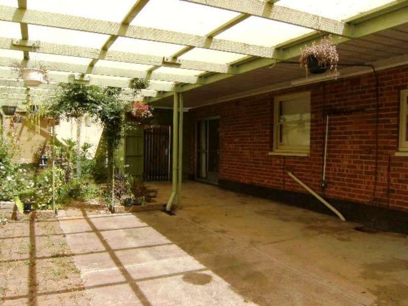 56 Hamblyn Road, Elizabeth Downs SA 5113