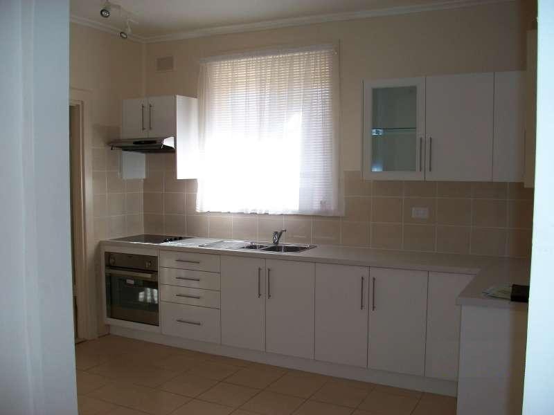 12 Kentish Road, Elizabeth Downs SA 5113