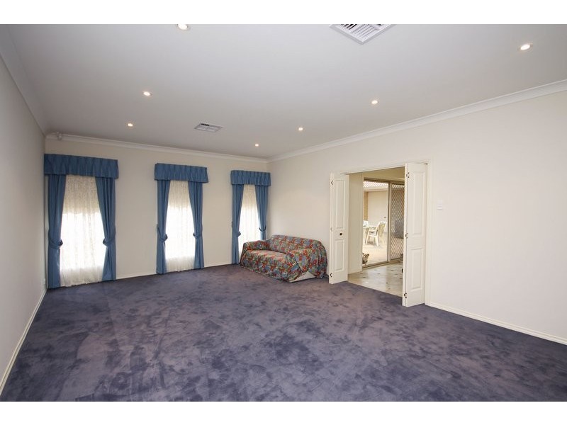 5  Hannah Road, Munno Para West SA 5115