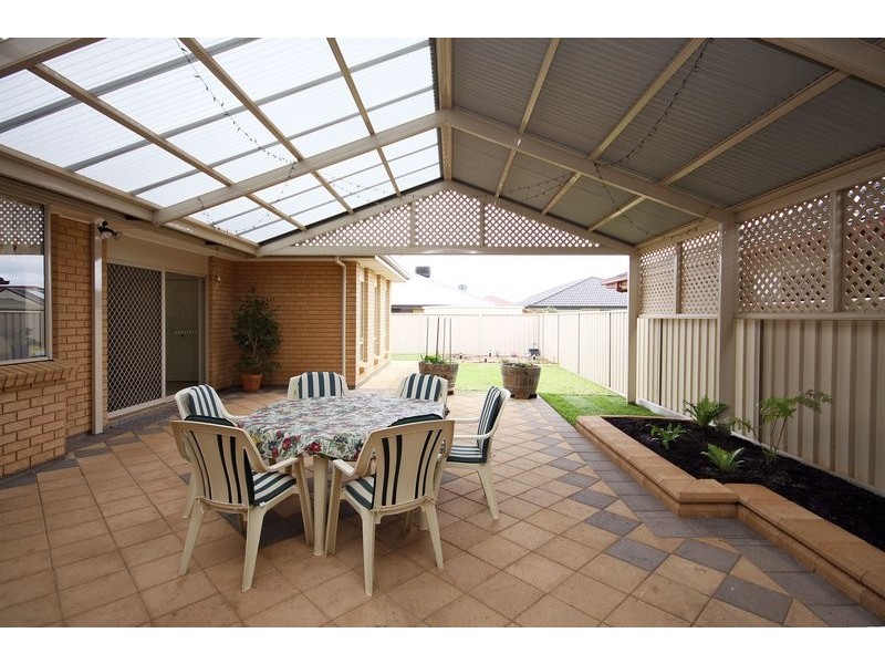 5  Hannah Road, Munno Para West SA 5115