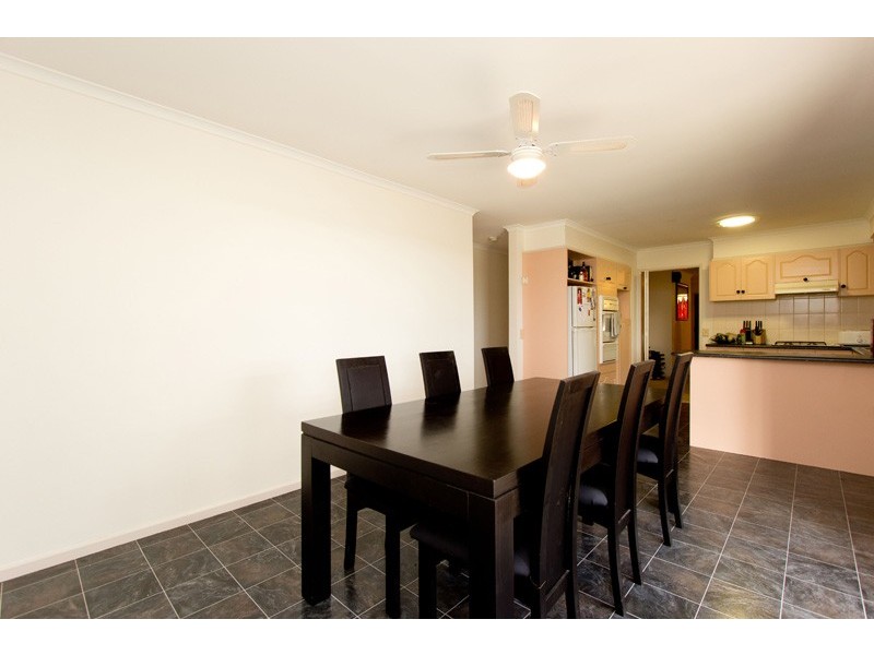 27 Norway Avenue, Hillbank SA 5112