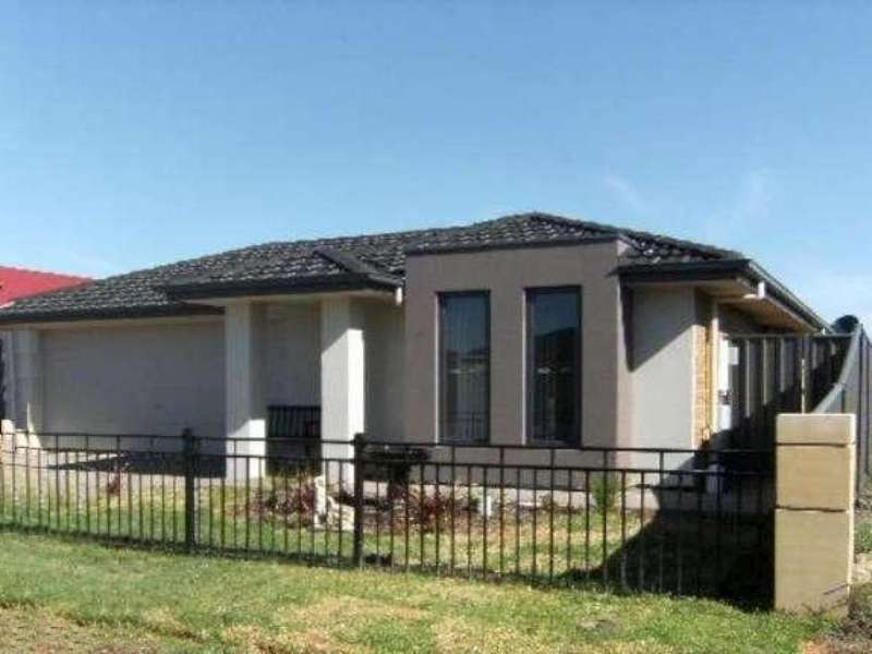 43 Coonawarra Avenue, Andrews Farm SA 5114