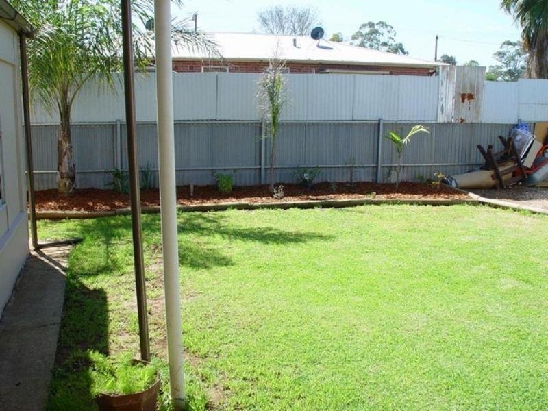 28 Vincent Road, Smithfield Plains SA 5114