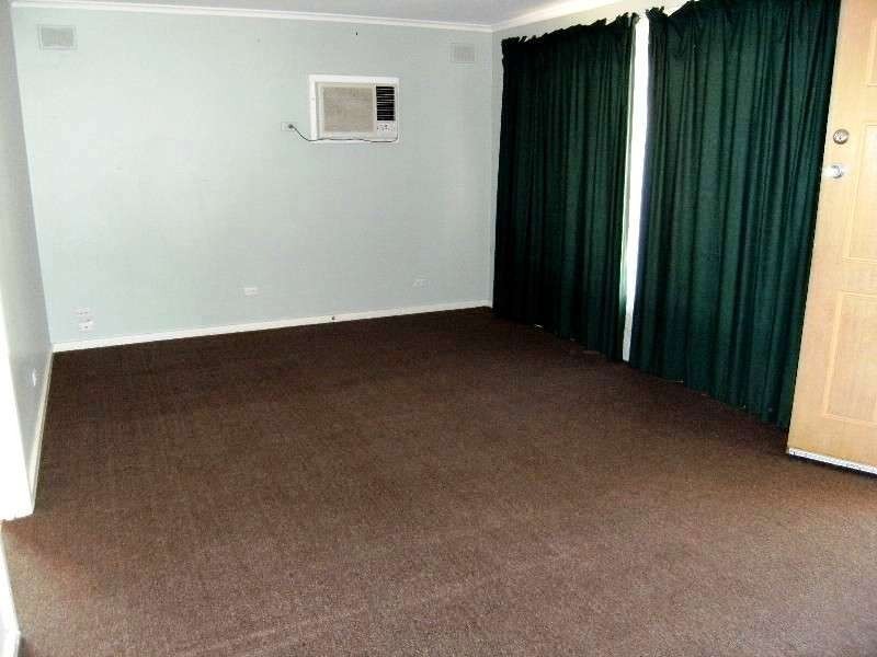 2 Fortress Street, Elizabeth Downs SA 5113