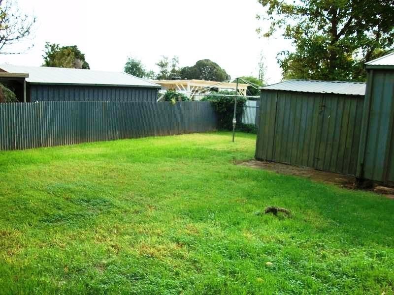 2 Fortress Street, Elizabeth Downs SA 5113