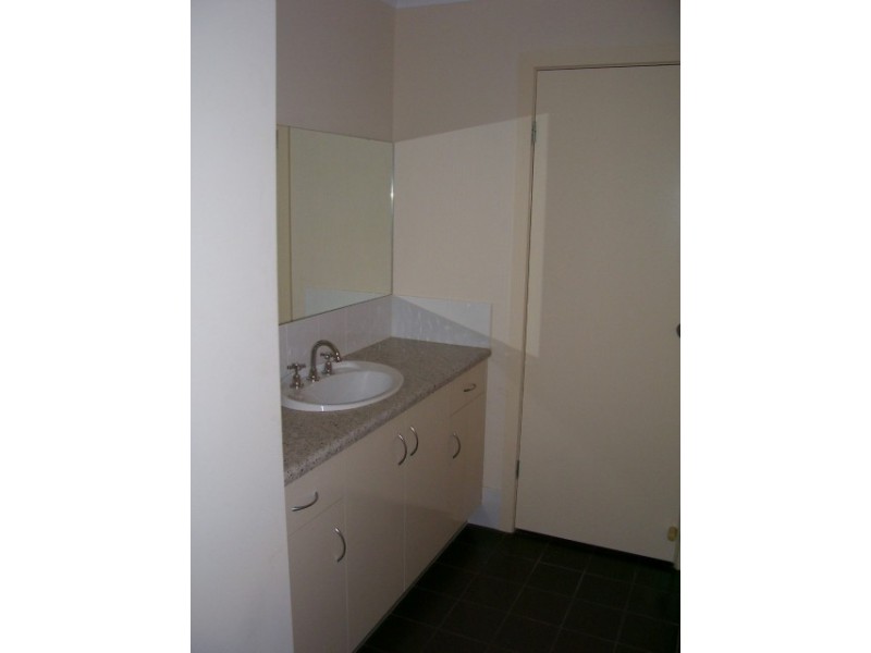 NO LONGER AVAILABLE, Munno Para West SA 5115