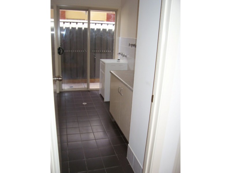NO LONGER AVAILABLE, Munno Para West SA 5115