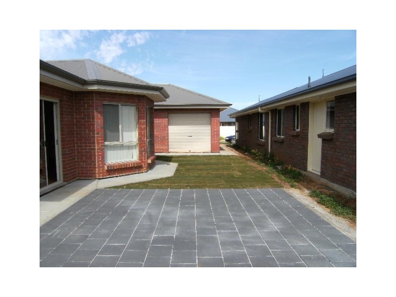 2 Barossa Drive, Munno Para West SA 5115