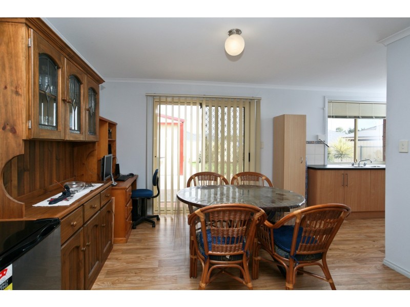 22 Moulds Crescent, Smithfield SA 5114