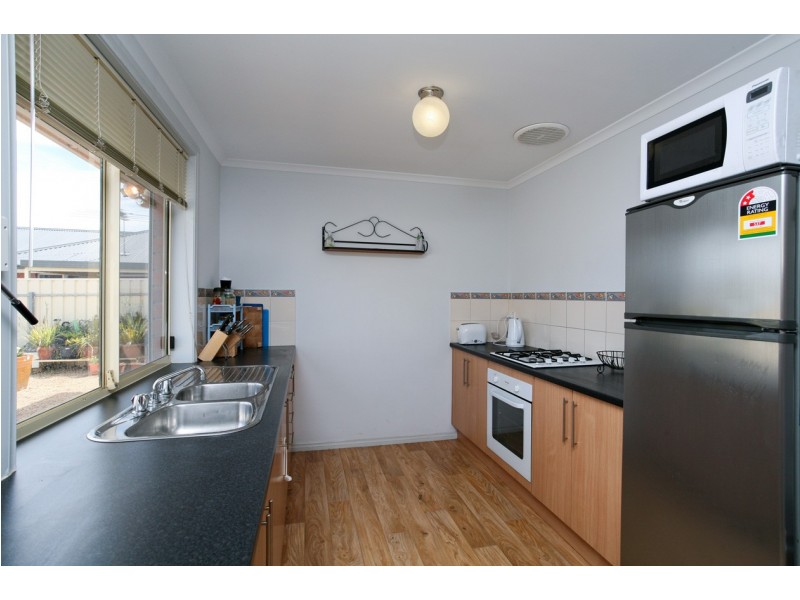 22 Moulds Crescent, Smithfield SA 5114