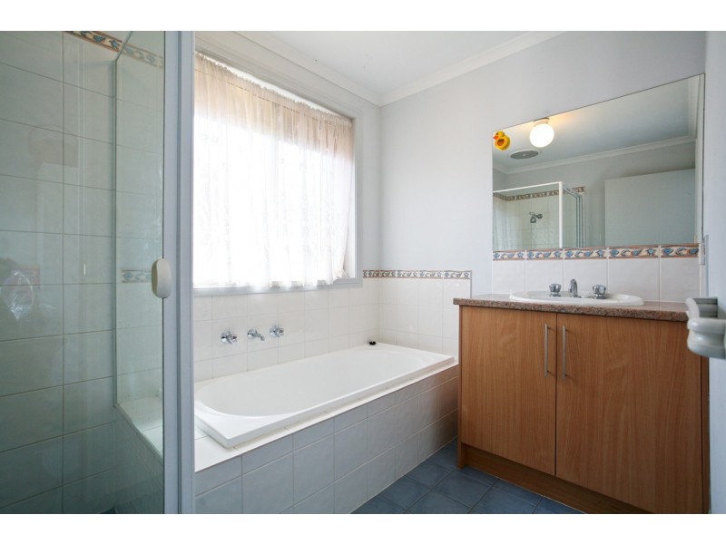 22 Moulds Crescent, Smithfield SA 5114