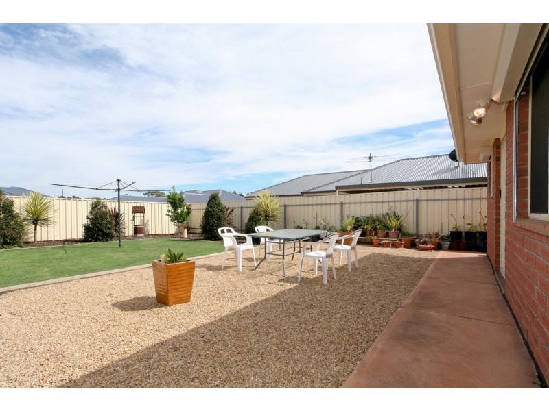 22 Moulds Crescent, Smithfield SA 5114