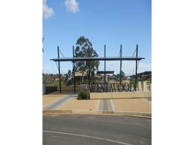 2 Corymbia Avenue, Athol Park SA 5012